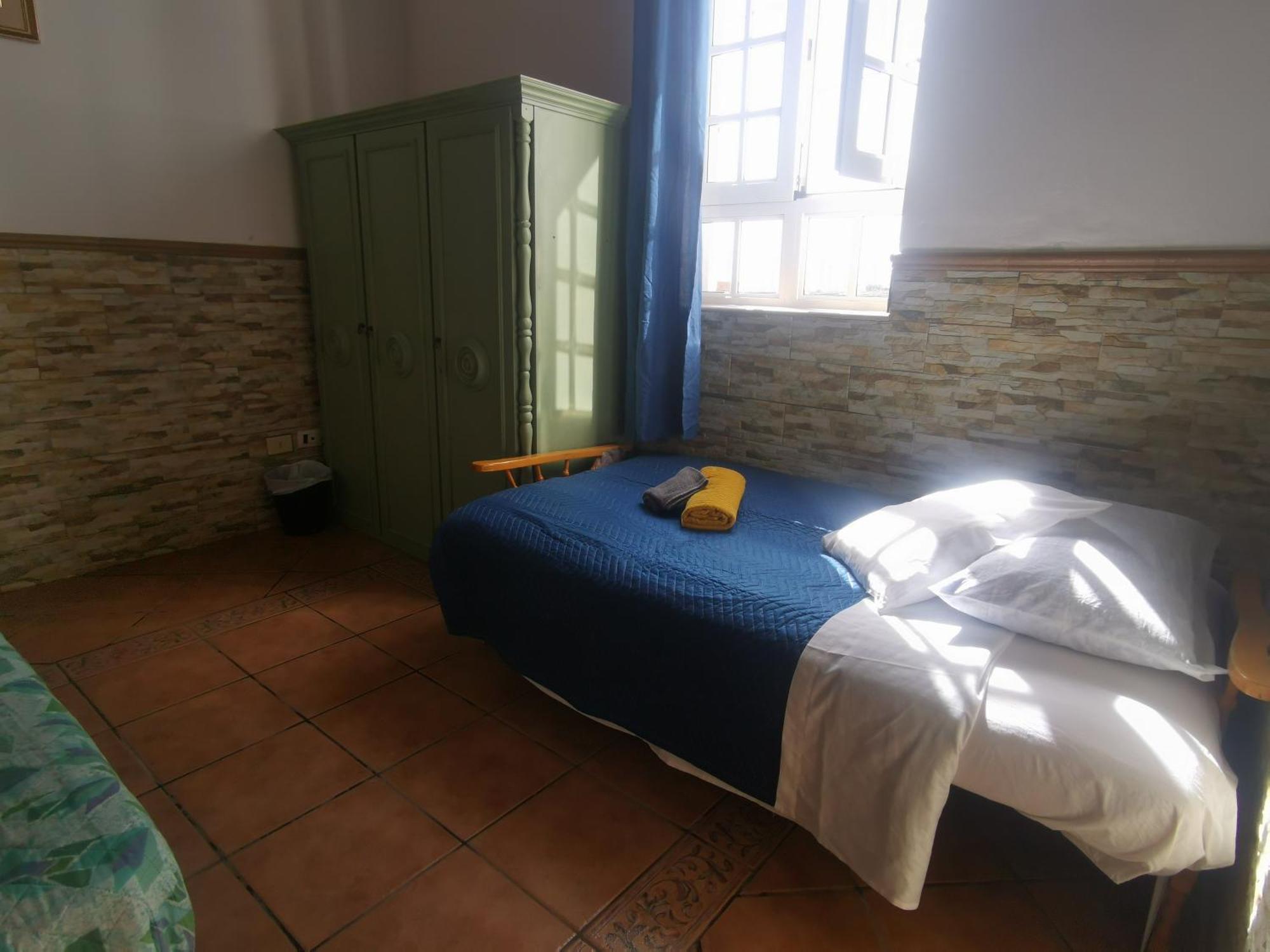 Eden Guesthouse Sardina 外观 照片
