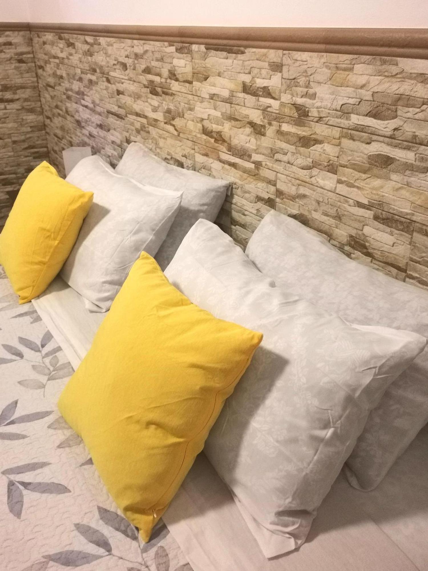 Eden Guesthouse Sardina 外观 照片