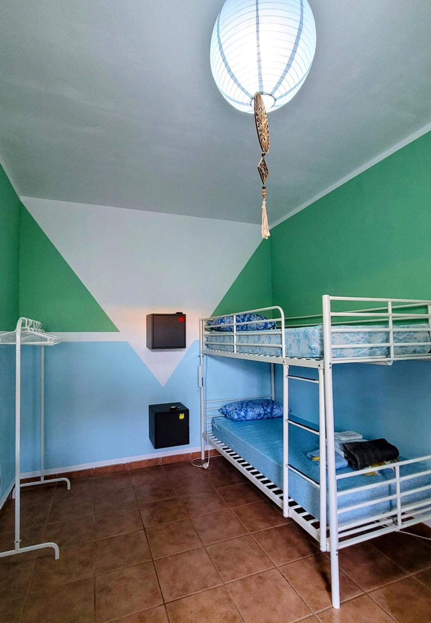 Eden Guesthouse Sardina 外观 照片