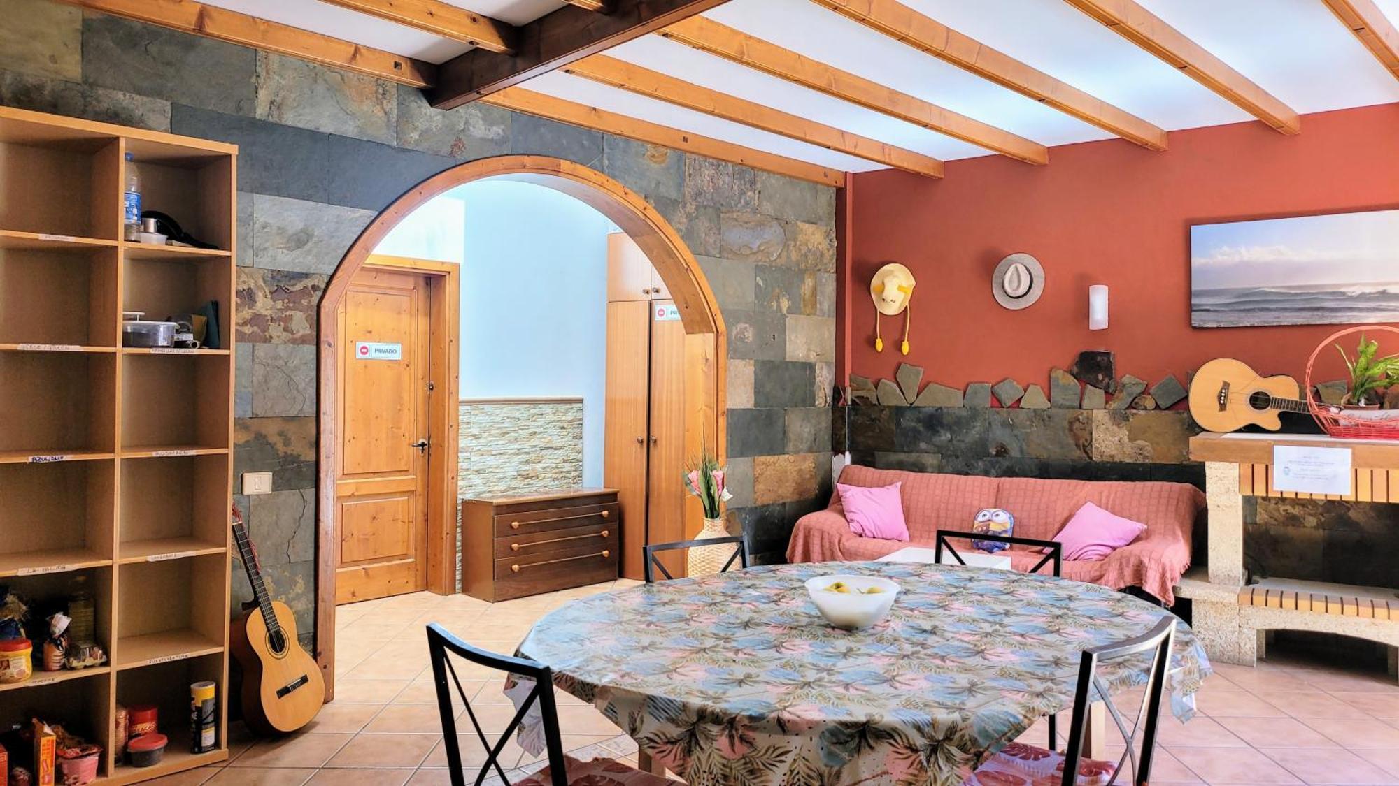 Eden Guesthouse Sardina 外观 照片